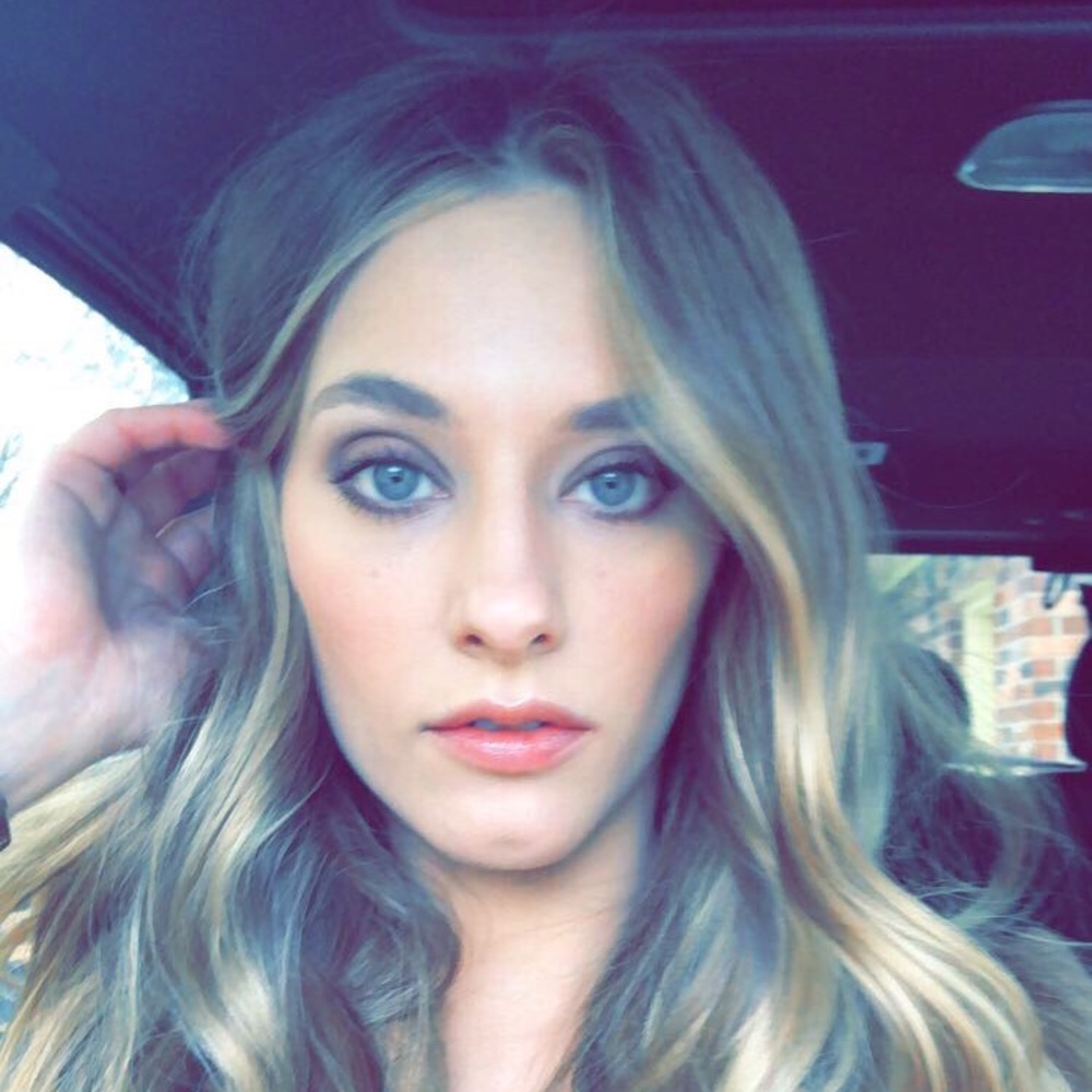 Meet your Posher, Jaynie